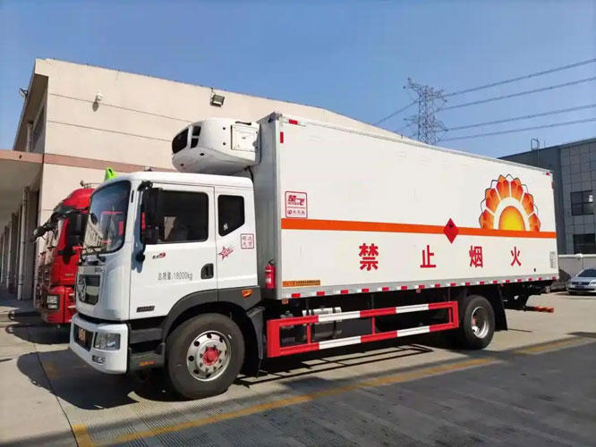 望城危险品托运